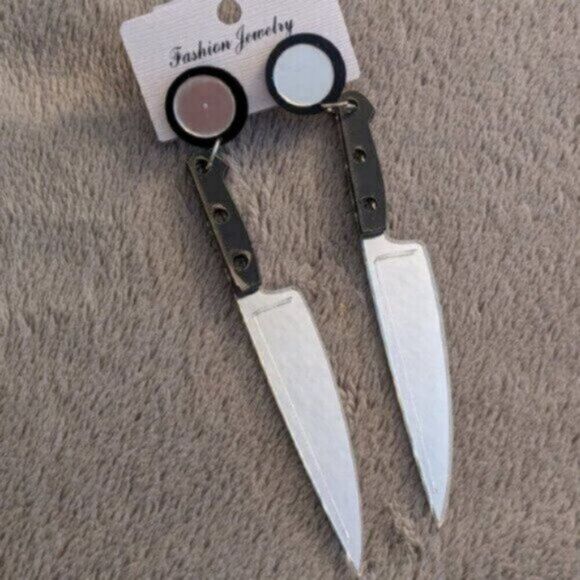 Cute and edgy acrylic knife post earrings - Picture 7 of 8